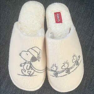 Peanuts x Pottery Barn Cream Snoopy Slippers